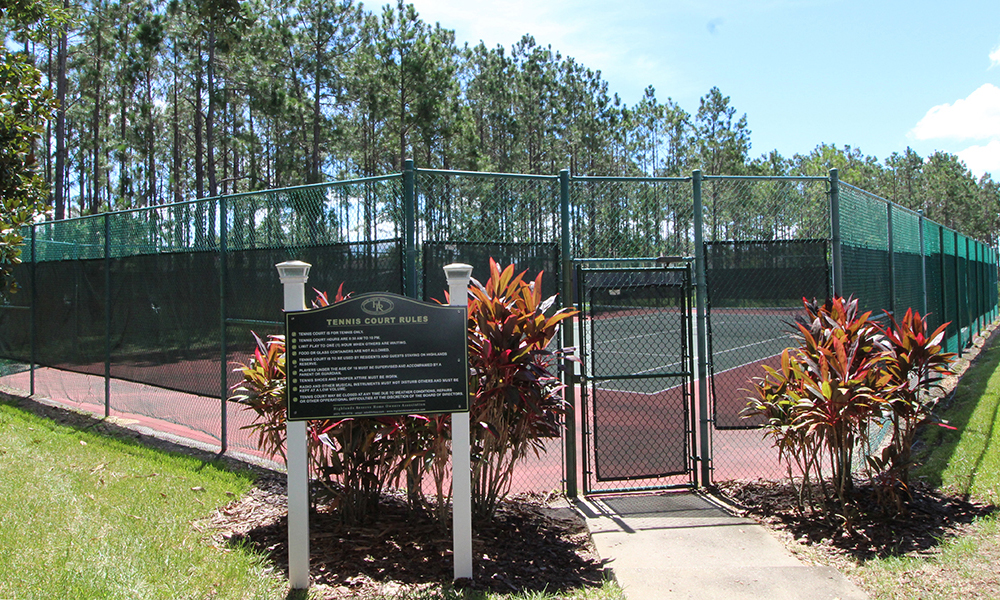 04 Onsite Tennis Courts.JPG