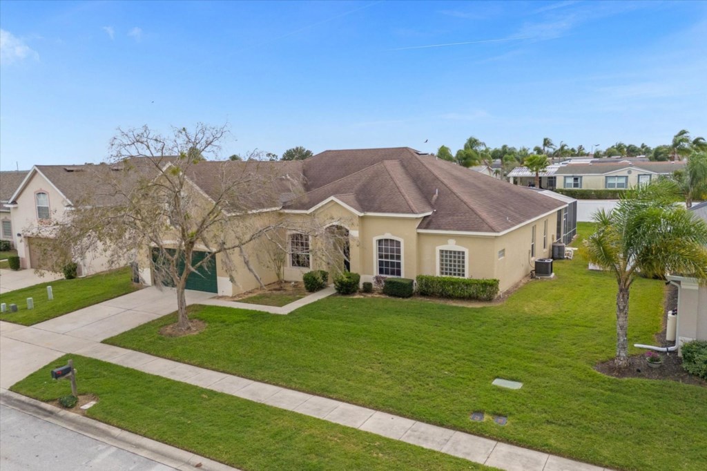 Overview of home - Located in a great neighborhood and close to all the Orlando attractions.  
