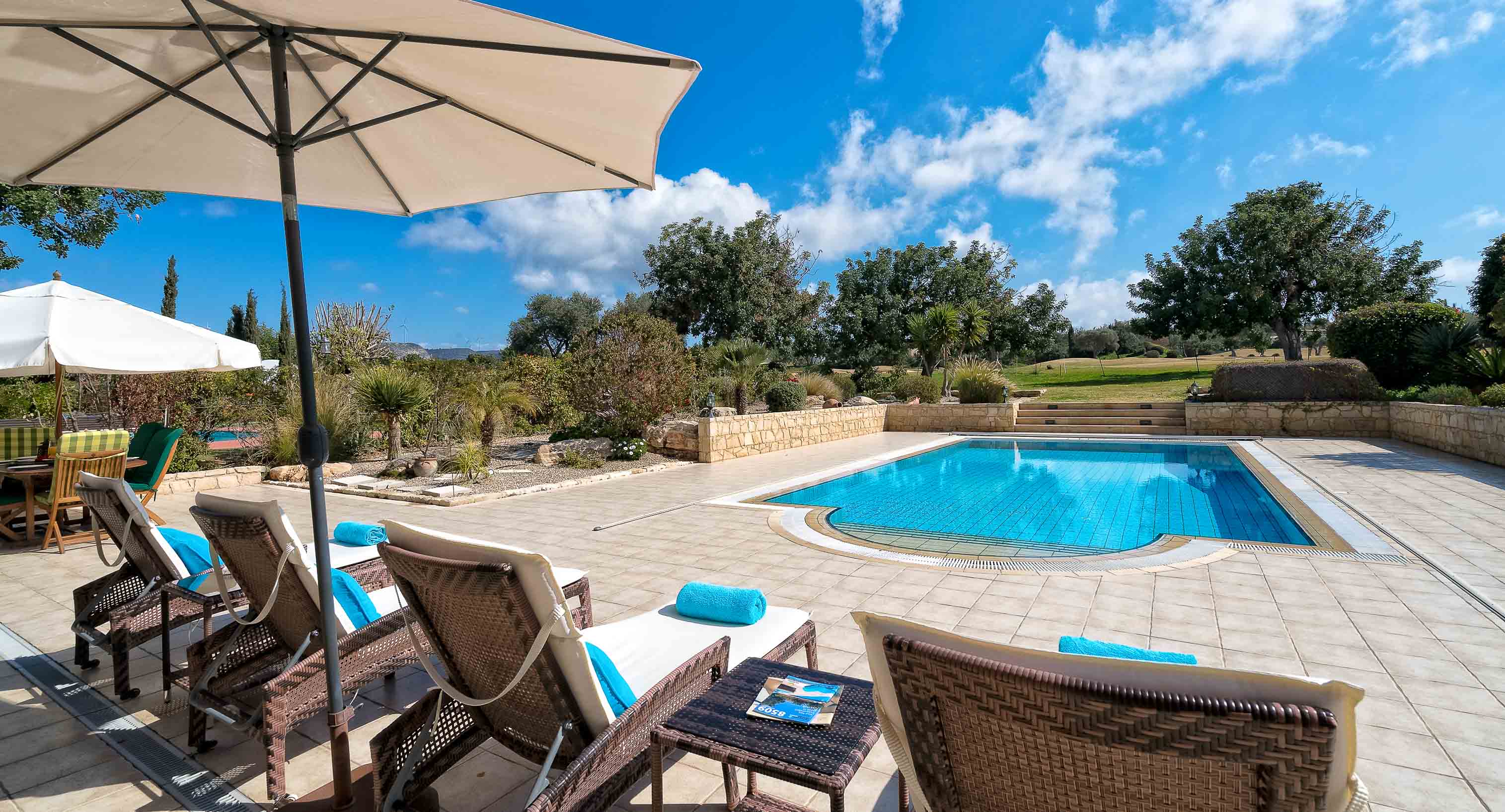 Great golf views. Villa Anassa with private pool.  Villa in Zypern