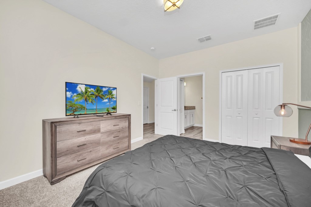 25-web-or-mls-1570-observer-ln