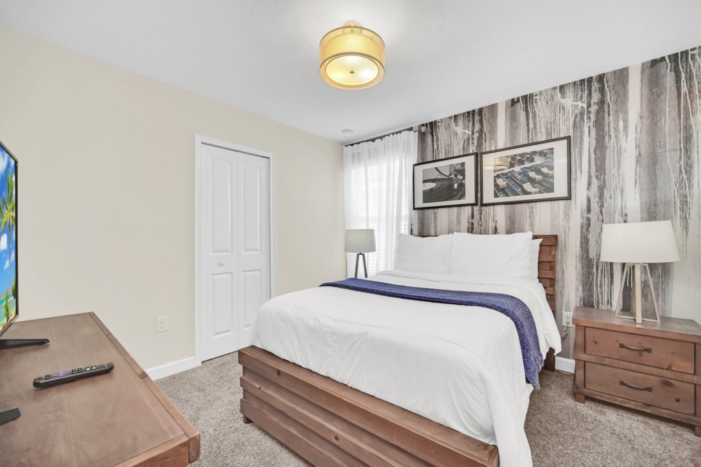 32-web-or-mls-1570-observer-ln