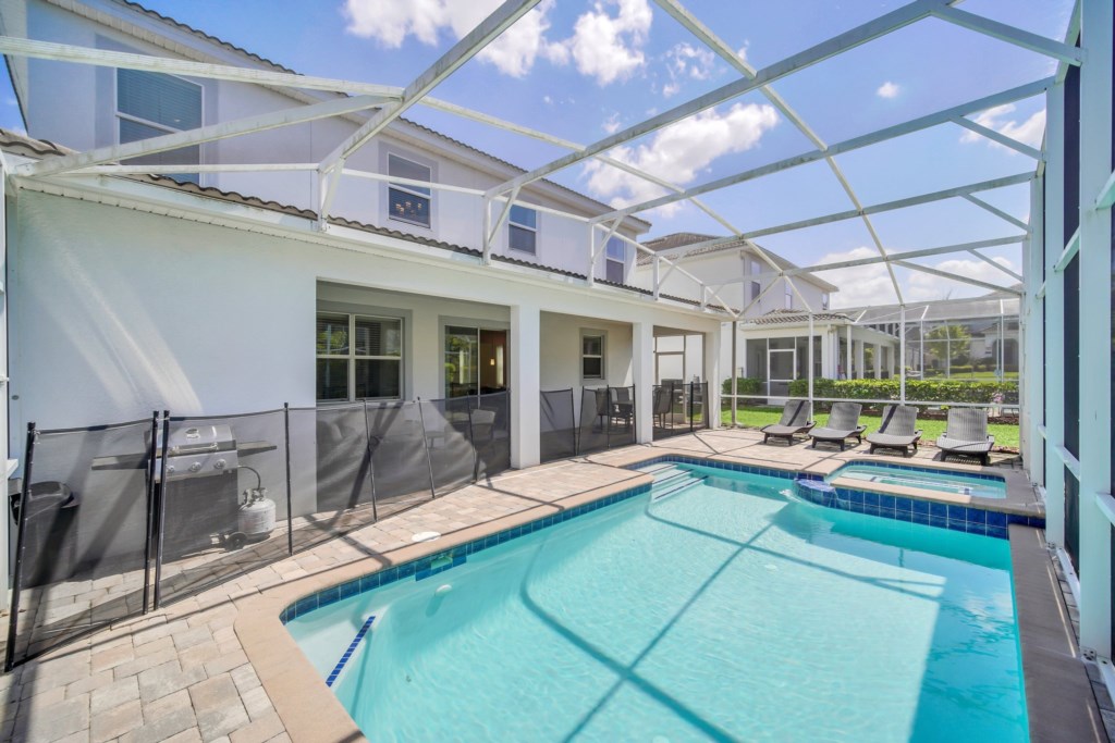 49-web-or-mls-1570-observer-ln