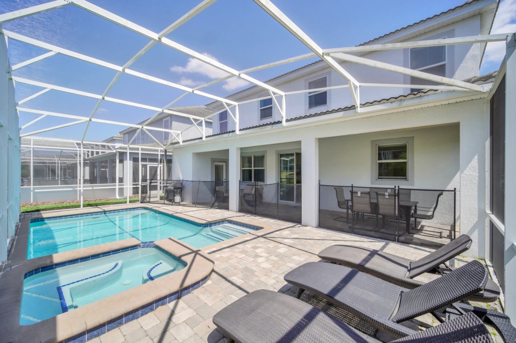 52-web-or-mls-1570-observer-ln