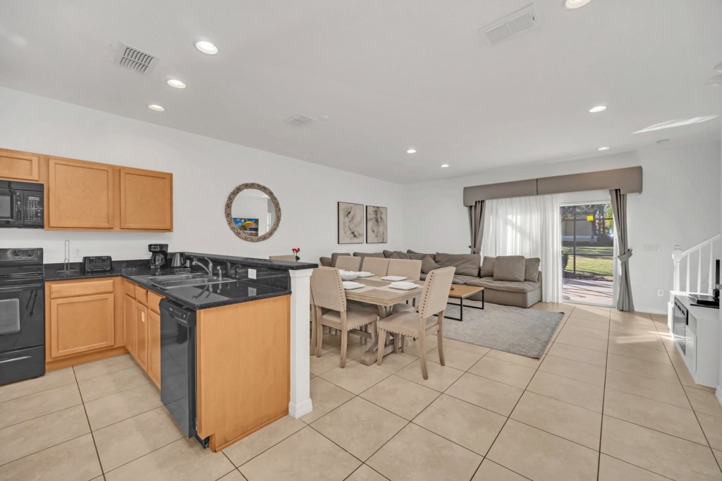 6-web-or-mls-3036-secret-lake-dr