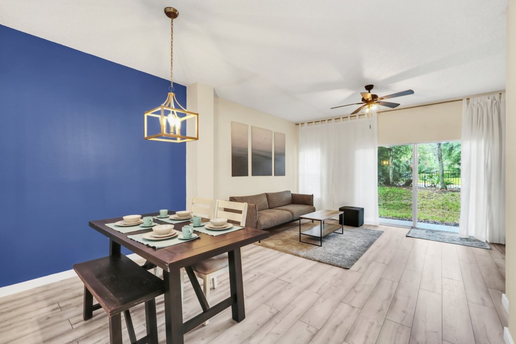 12-8415CrystalCove_12