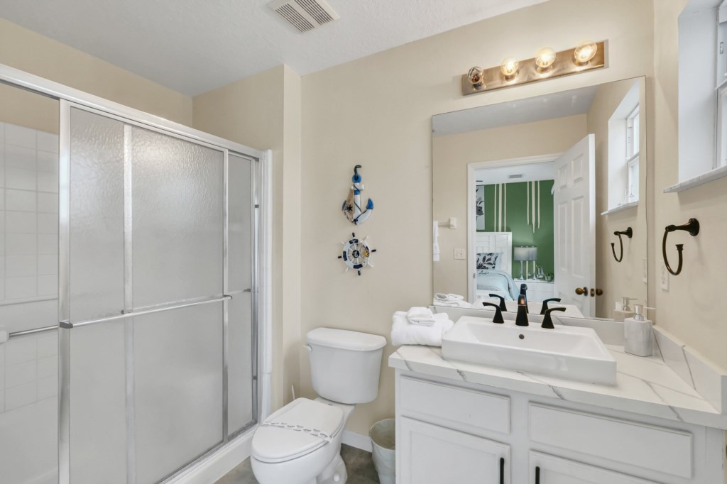 23-8415CrystalCove_23