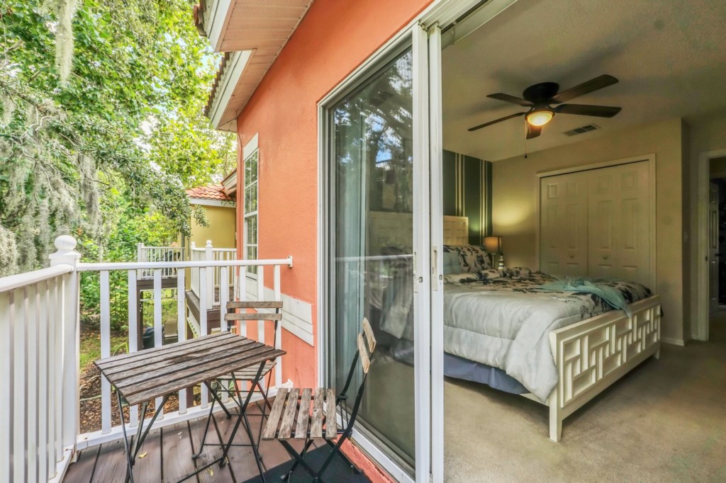 24-8415CrystalCove_24