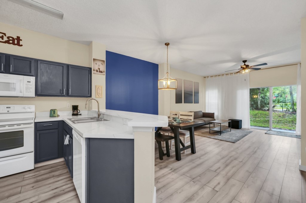 6-8415CrystalCove_06