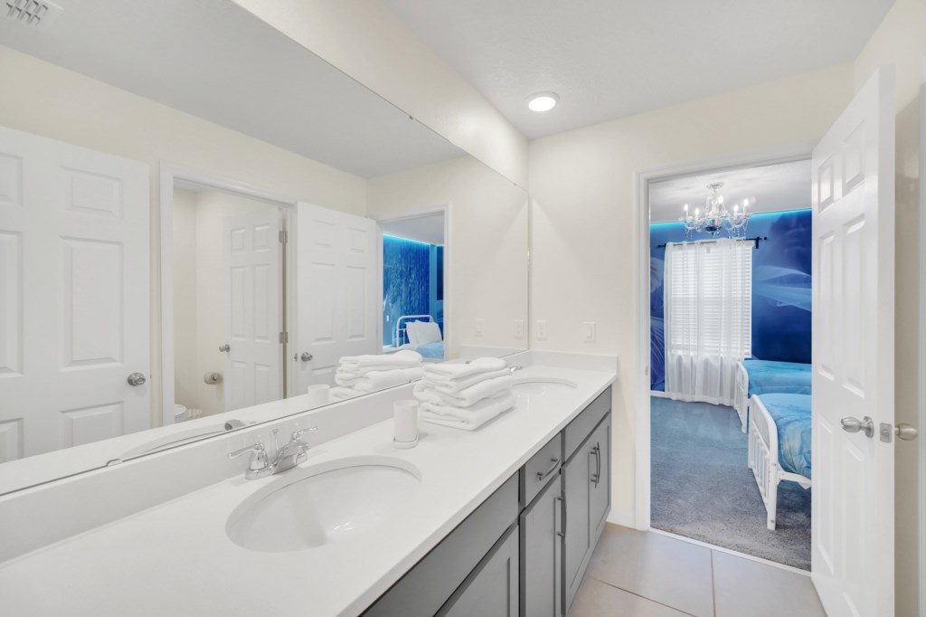 38-web-or-mls-8919-coconut-breeze-dr