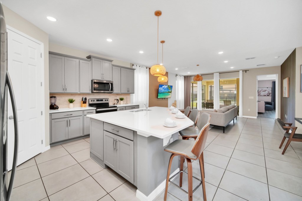 5-web-or-mls-8919-coconut-breeze-dr