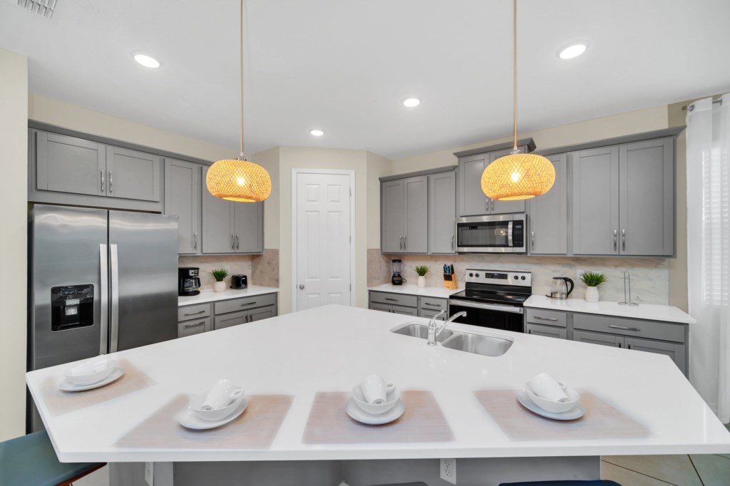 7-web-or-mls-8919-coconut-breeze-dr