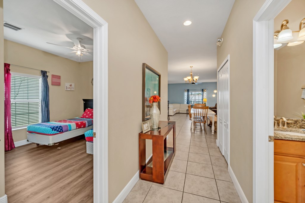 8925CandyPalmRd,ParadisePalms_03