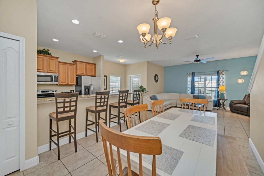 8925CandyPalmRd,ParadisePalms_05