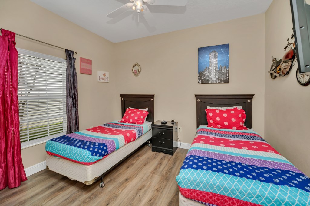 8925CandyPalmRd,ParadisePalms_22