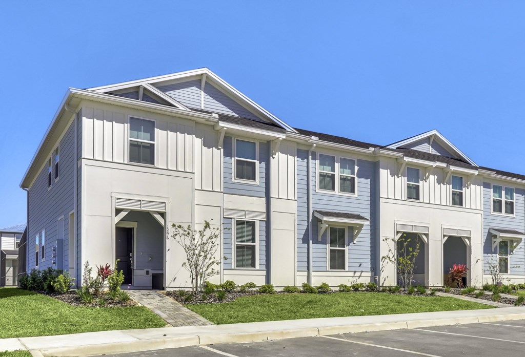 1296BlueParadiseWay_02