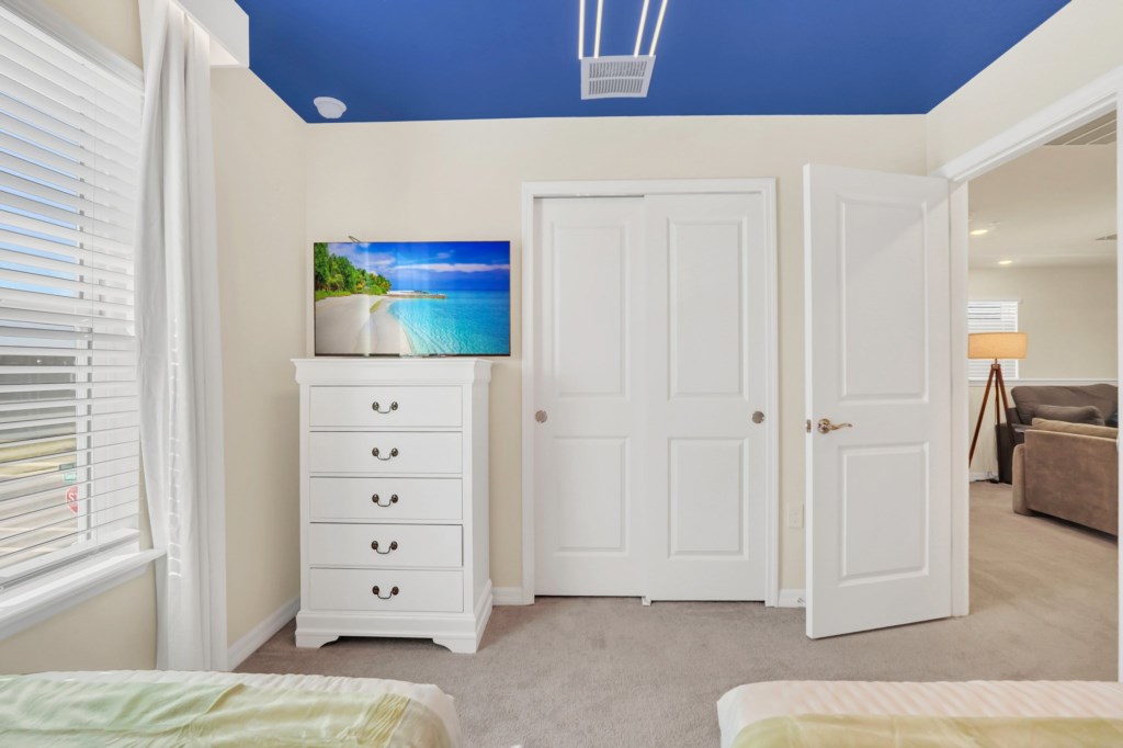 1296BlueParadiseWay_40