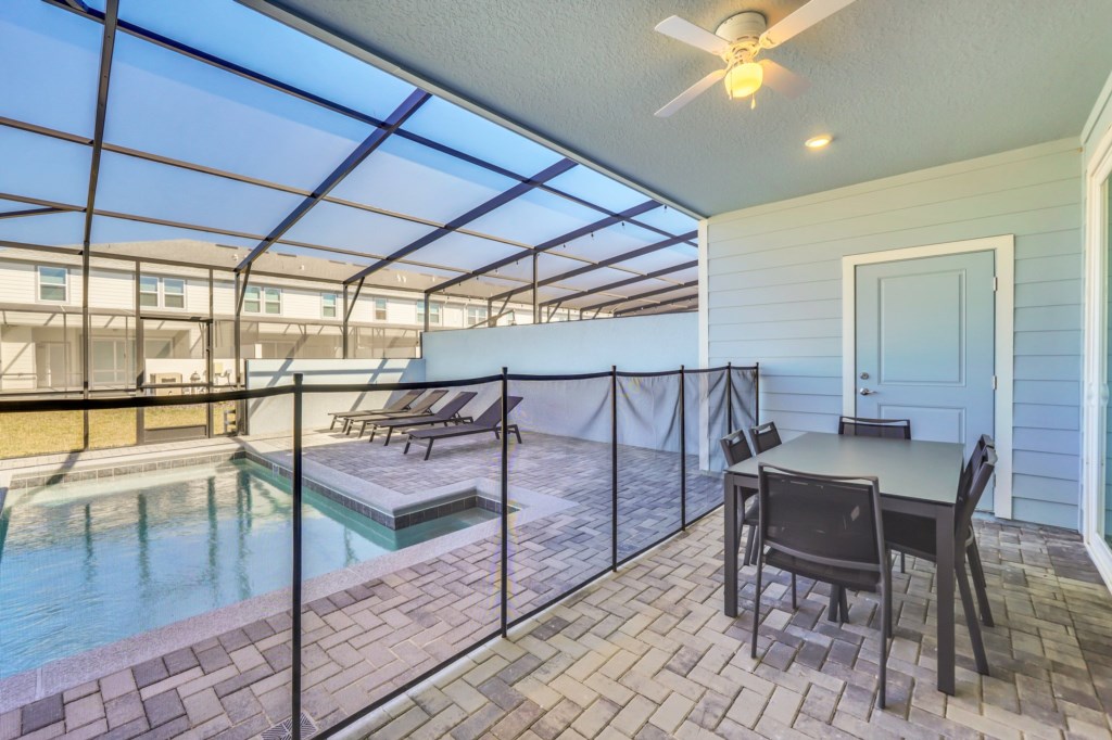1296BlueParadiseWay_44