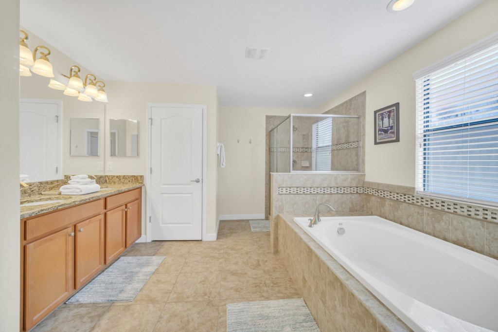 22-1422MoonValleyDr_21