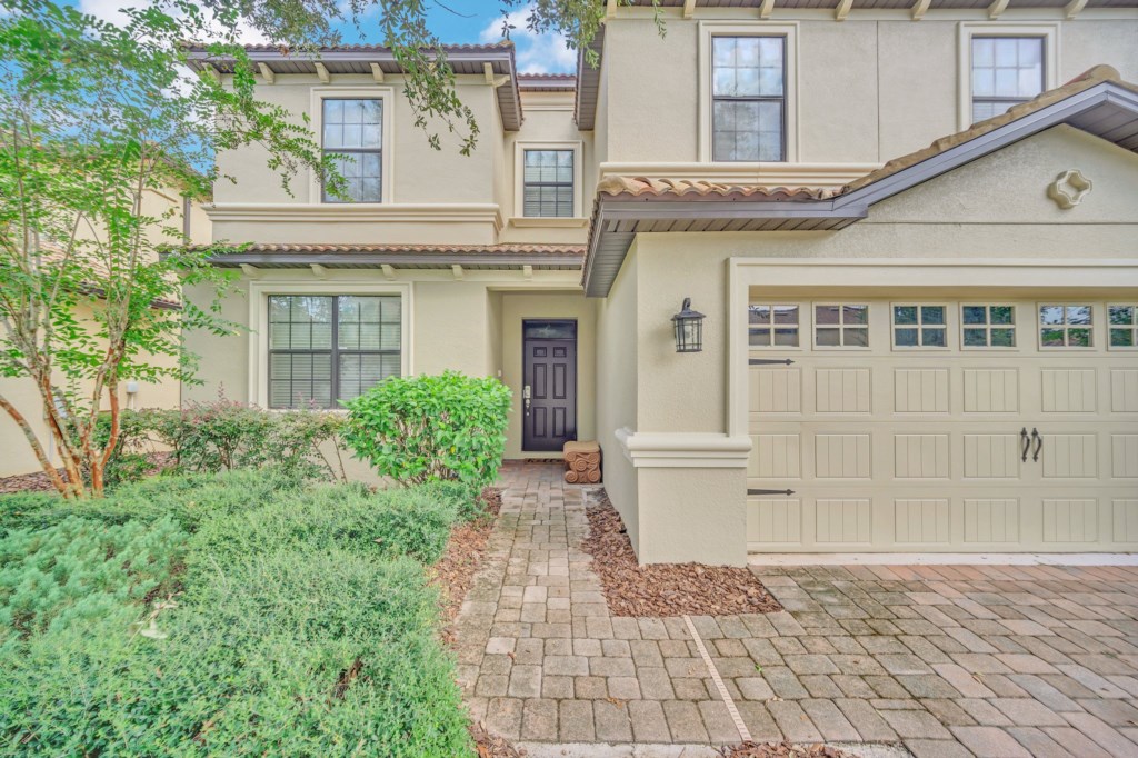 3-1422MoonValleyDr_03