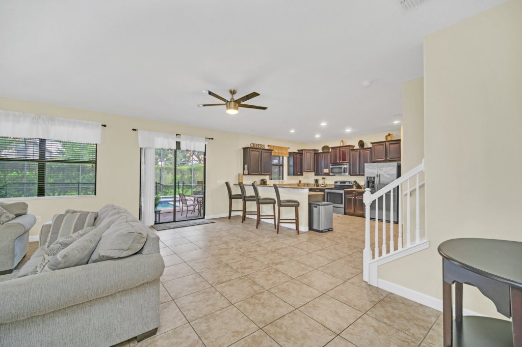 5-1422MoonValleyDr_05-2