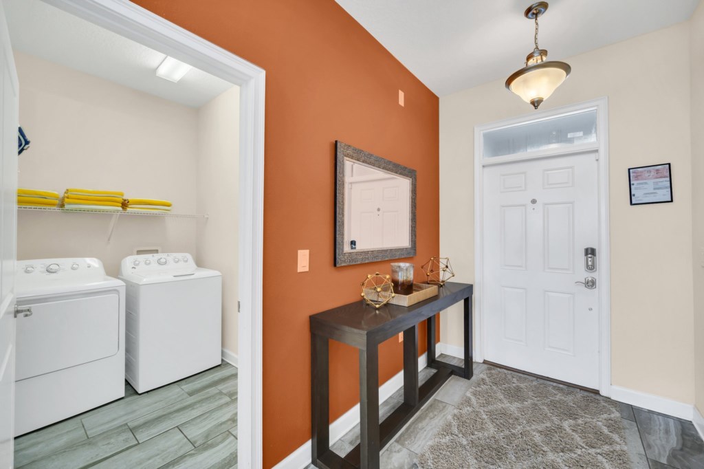5-1517MulliganBlvd_05