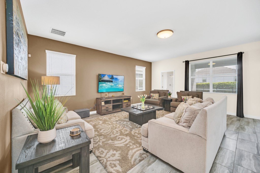 7-1517MulliganBlvd_07