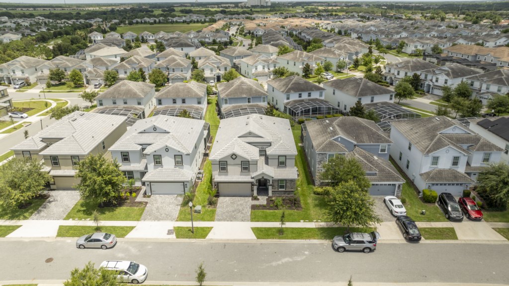 28-9036SandTrapDr-C.GATE-1003