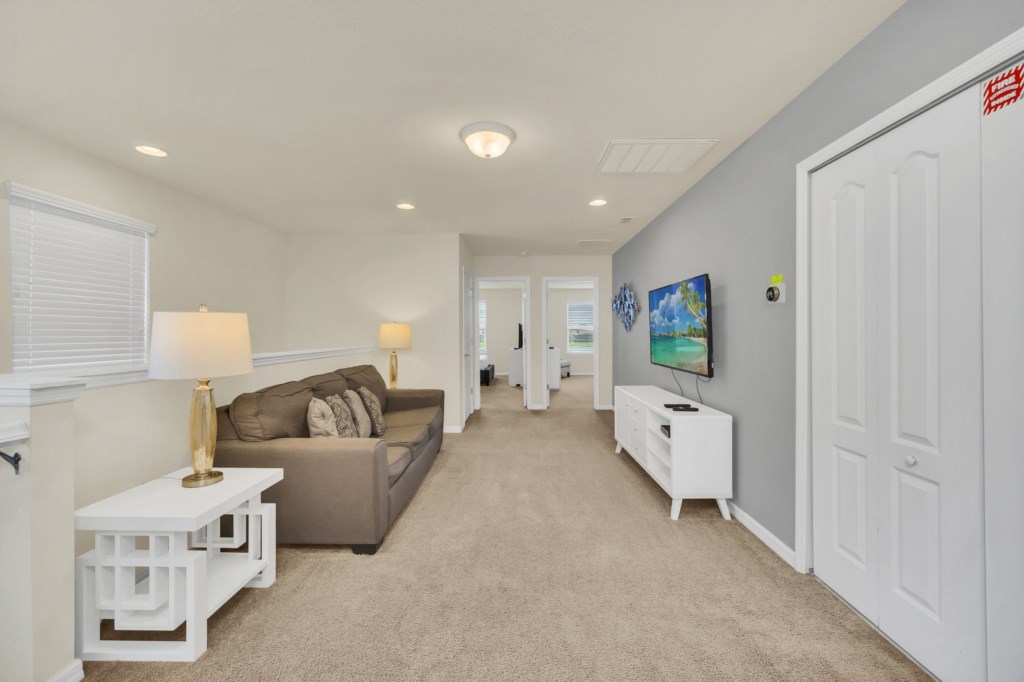 21-8866GeneveCt_21