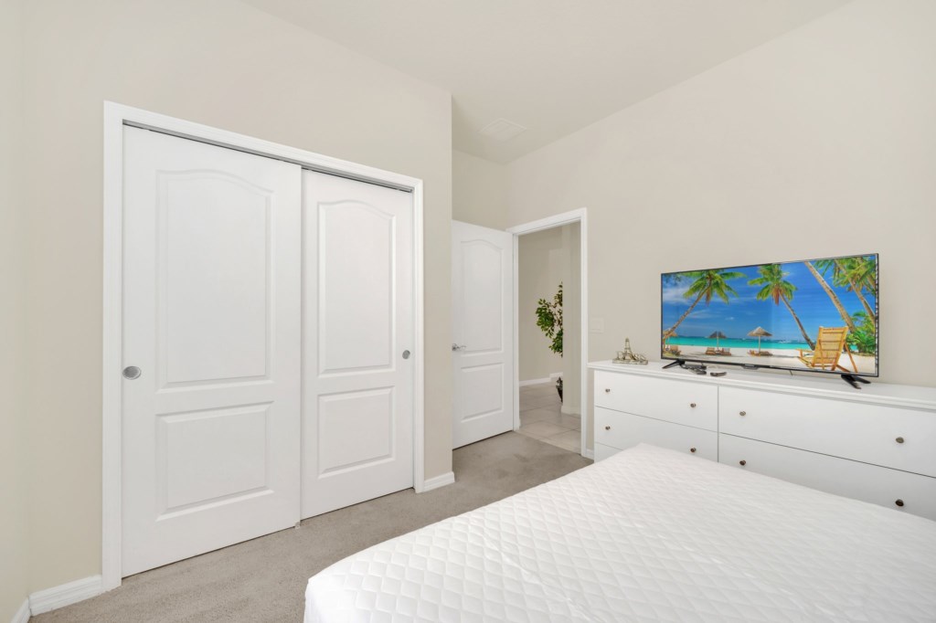 27-8866GeneveCt_27