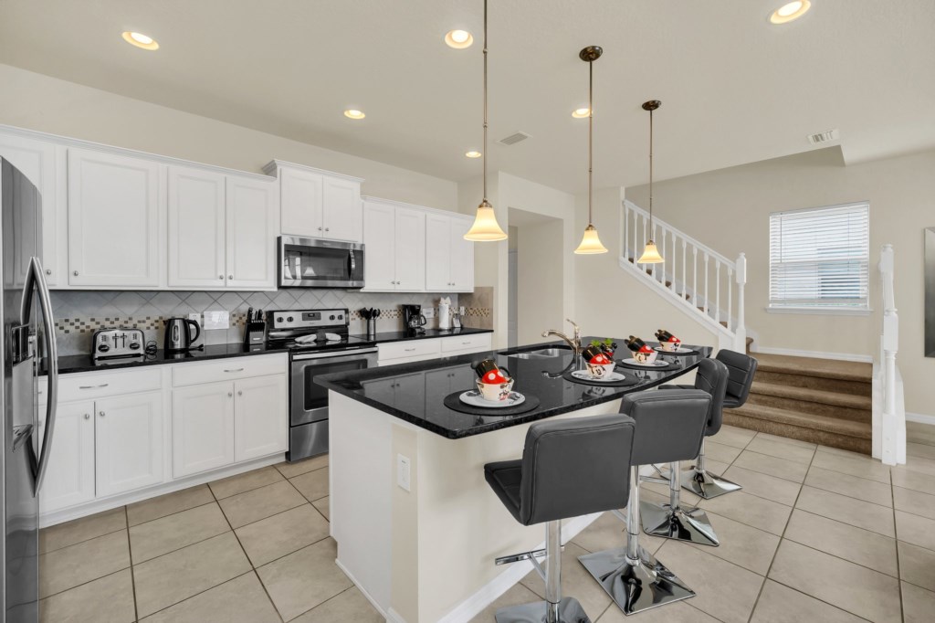9-8866GeneveCt_09