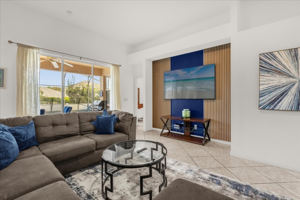 03-416CalabayParcBlvd(14)