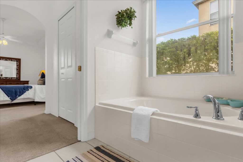 22-416CalabayParcBlvd(27)