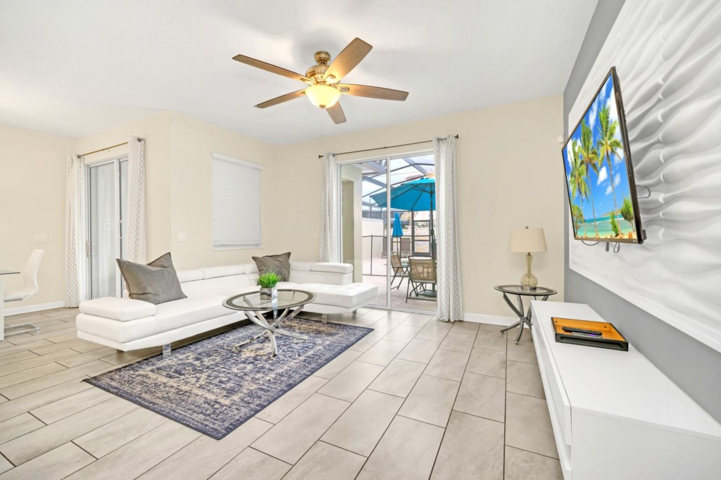 17-4927WindermereAve_17