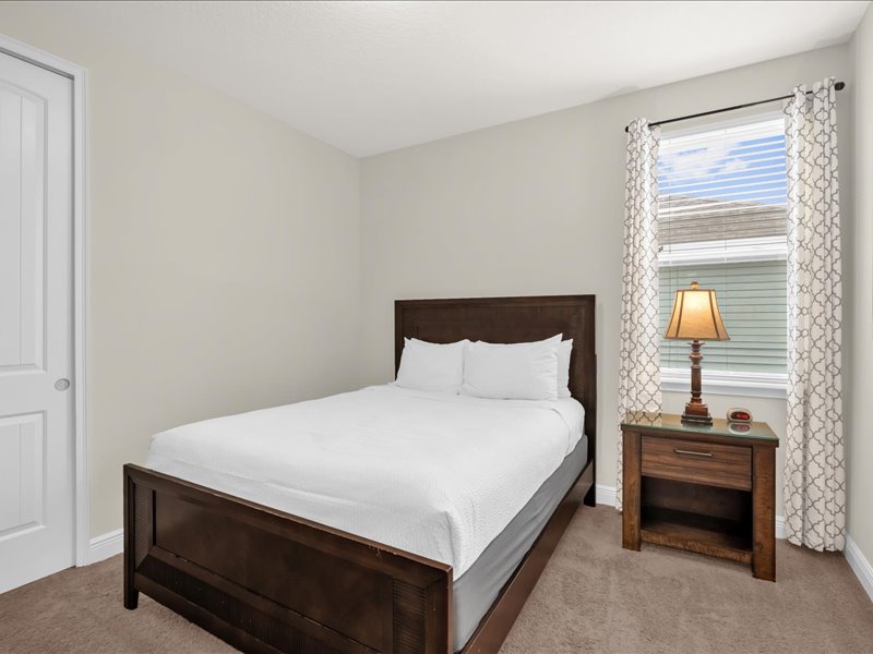 23-7501MarkerAve(31)