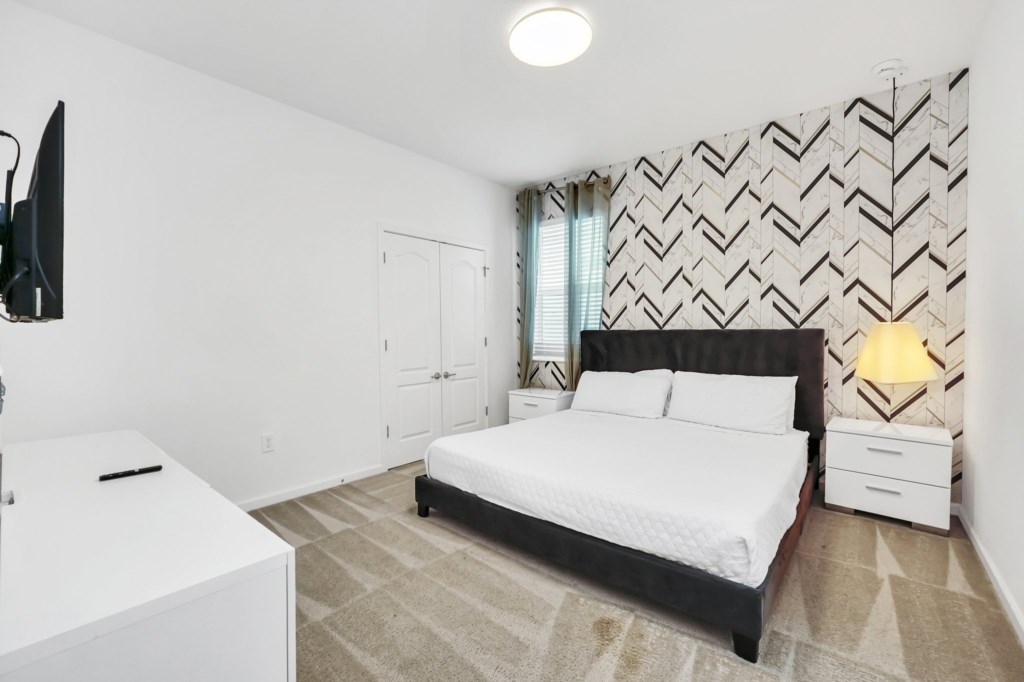 35-web-or-mls-2489-shanti-dr