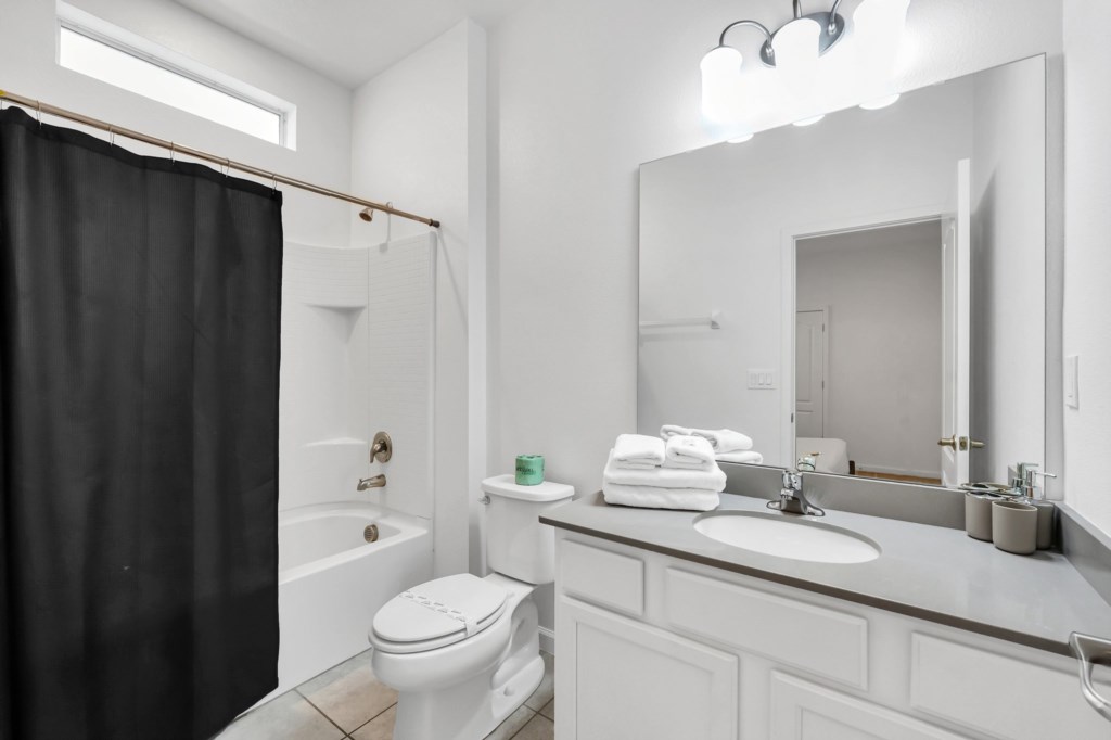 37-web-or-mls-2489-shanti-dr