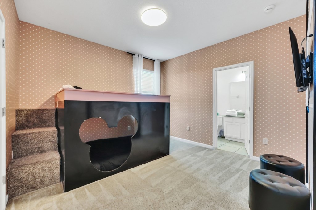 70-web-or-mls-2489-shanti-dr