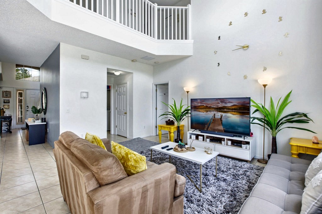 15-living-room-2