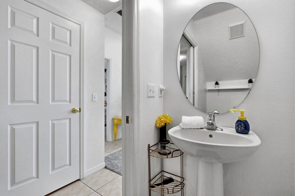 18-half-bath