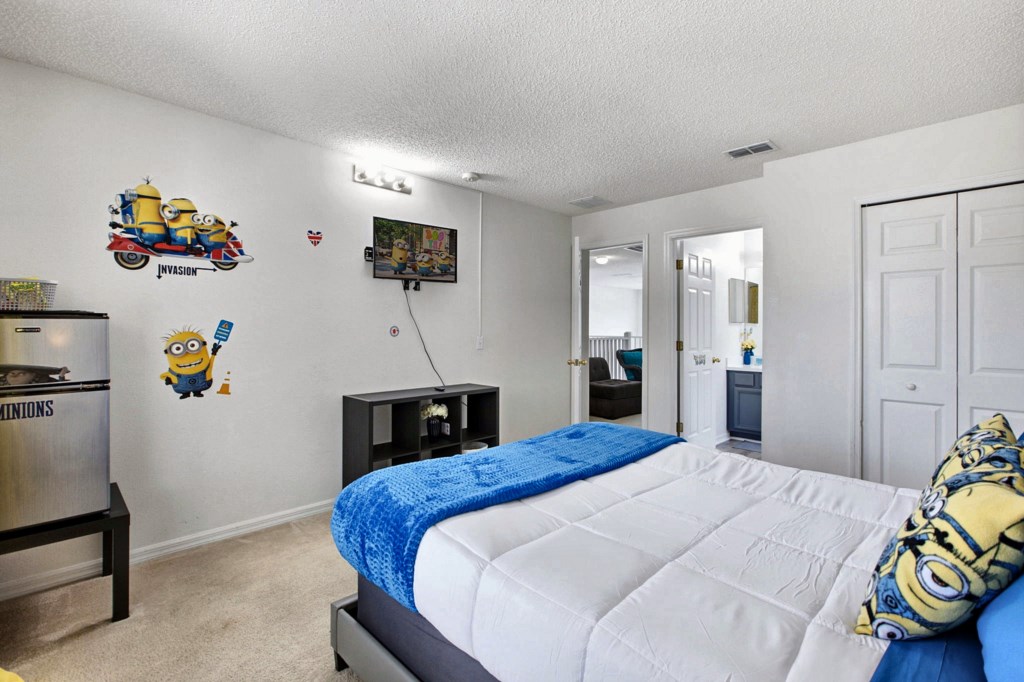 38-bedroom-minions-2