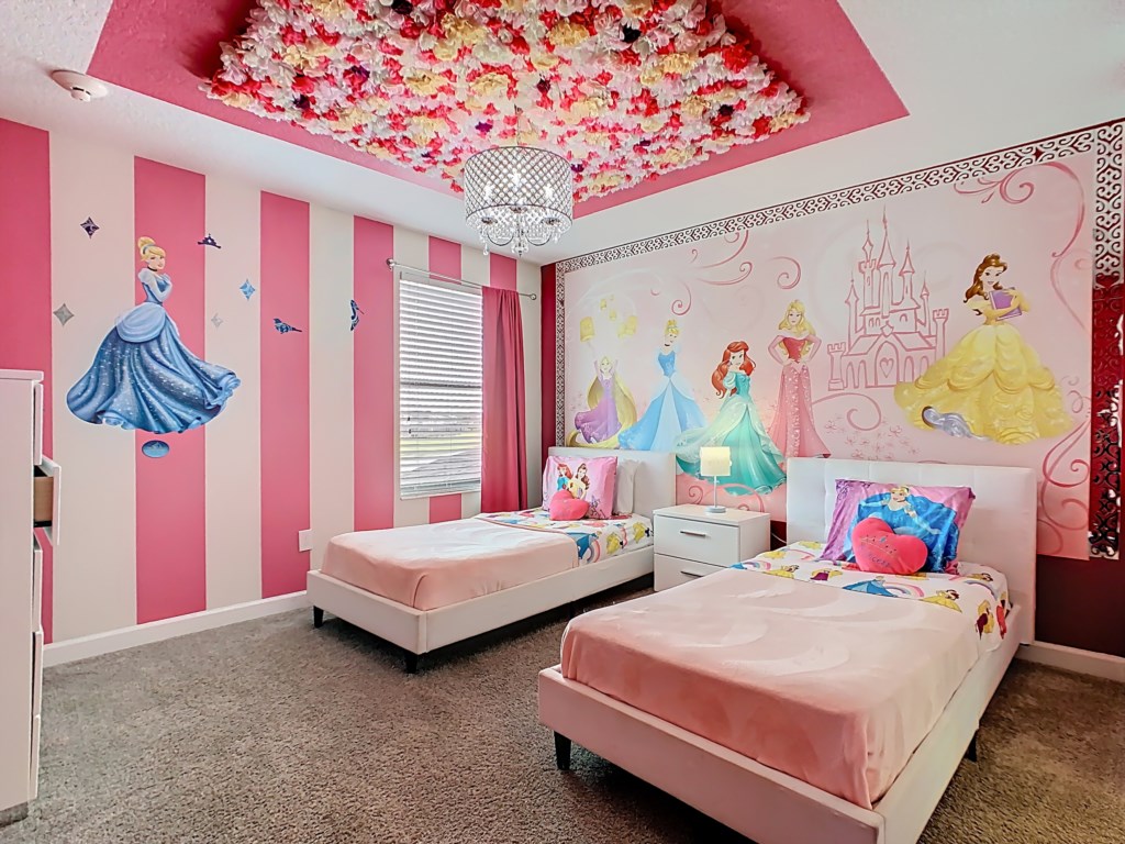 2925FableStreet-47