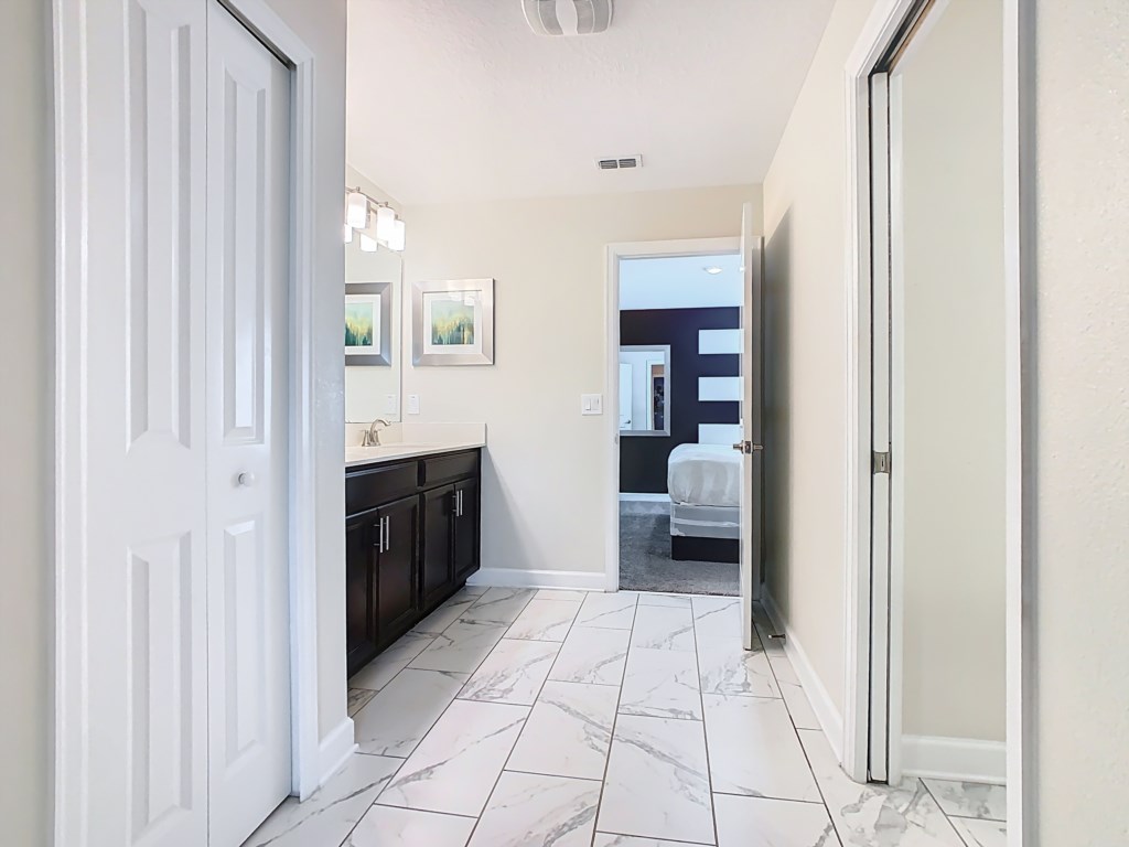 2925FableStreet-57