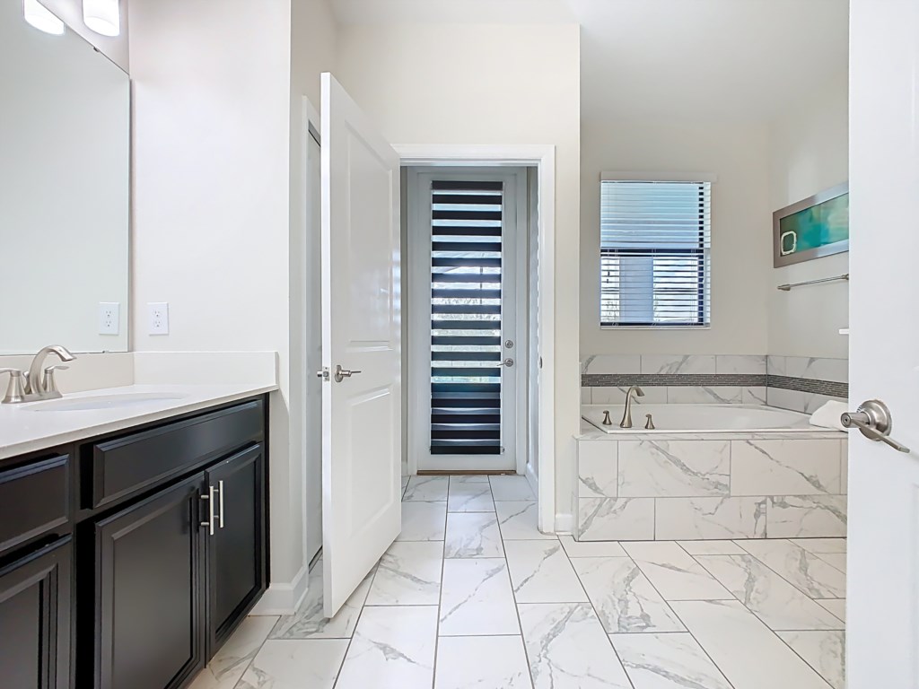 2925FableStreet-72