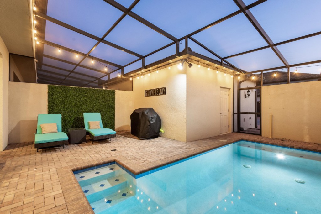 45-9039RhodesSt-473000x2000