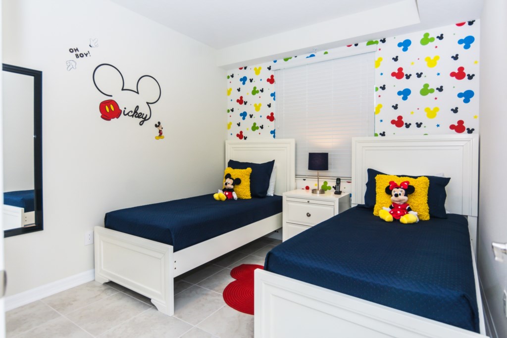 Mickey Bedroom 1.jpg