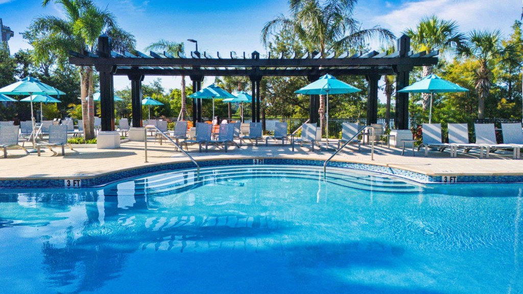 pool-at-club-house-Copy