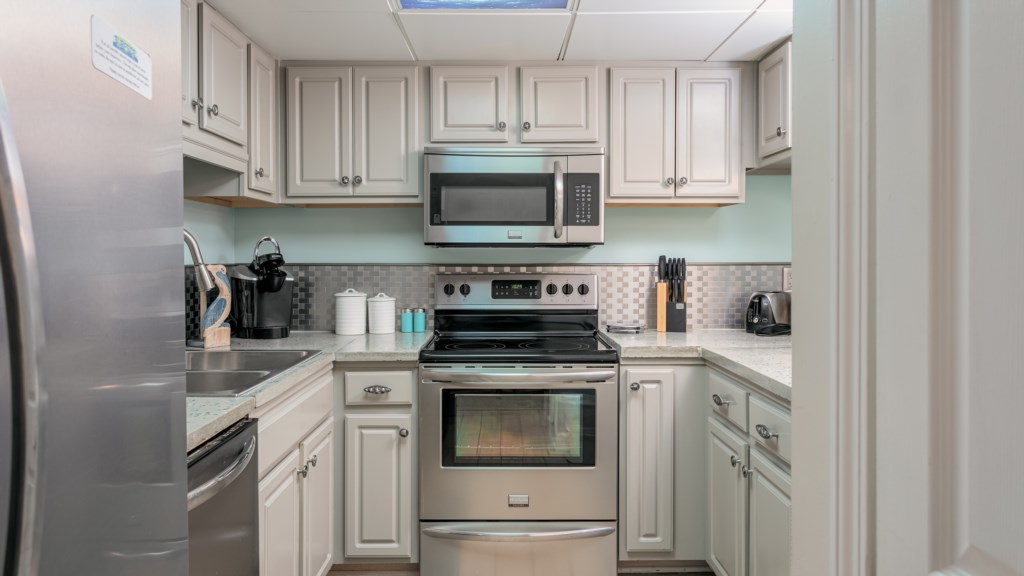 Fully equipped kitchen with a Keurig coffee maker