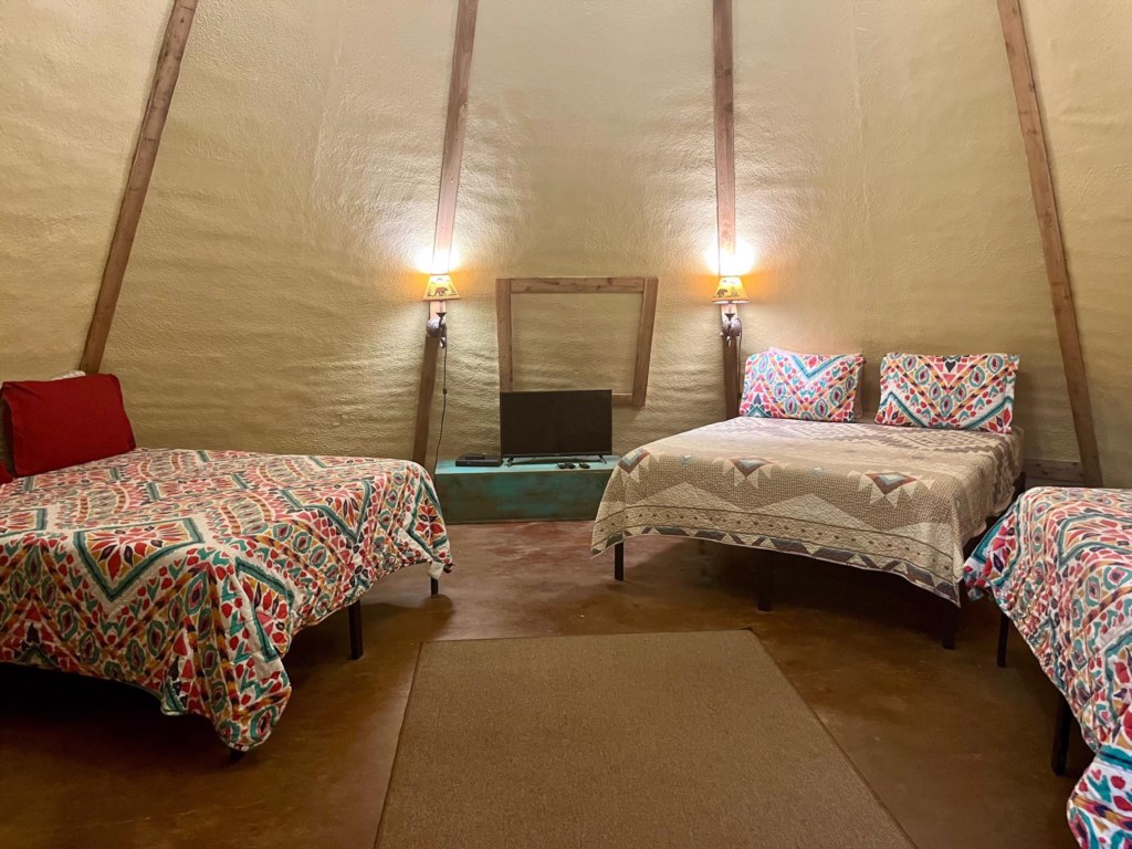 Three queen beds in Tipi #2.