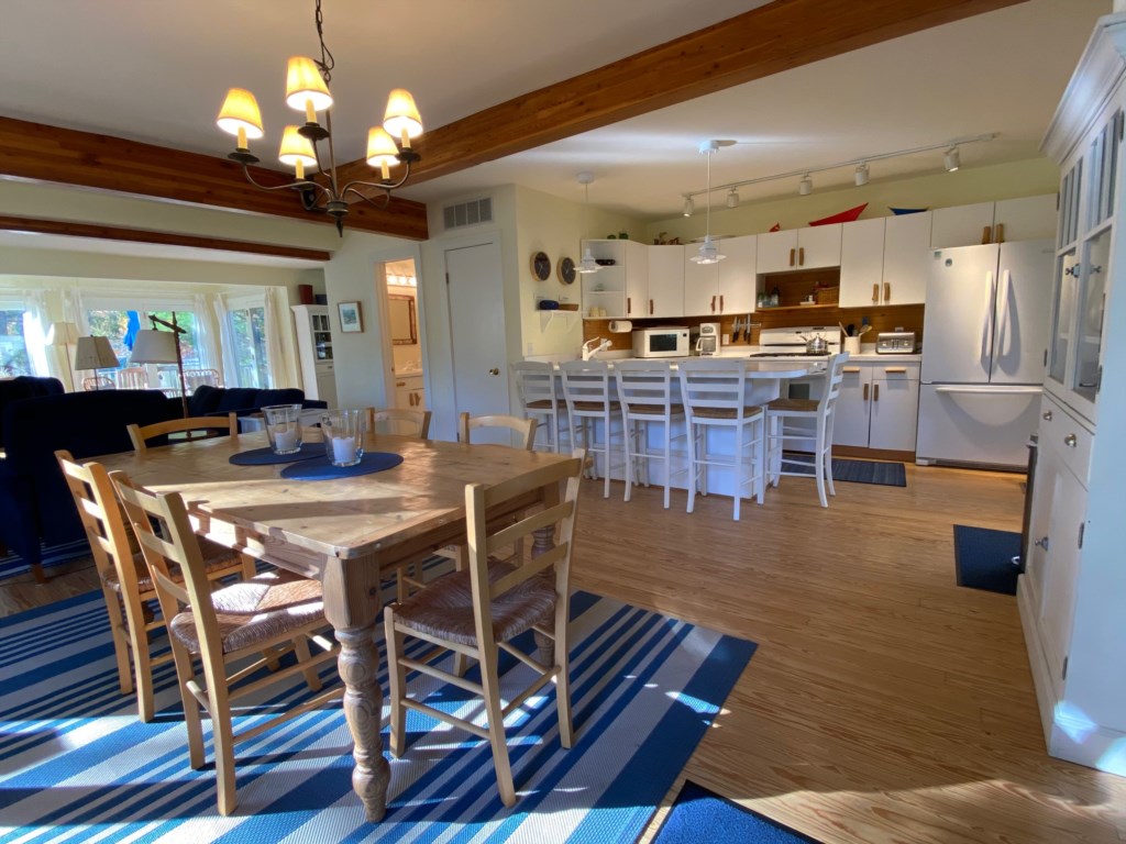 Open kitchen and dining area. 