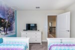 2695FableSt-32